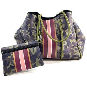 Taylor Gray Carroll Large Neoprene Tote Bag & Wristlet Pouch Camo Travel Beach
